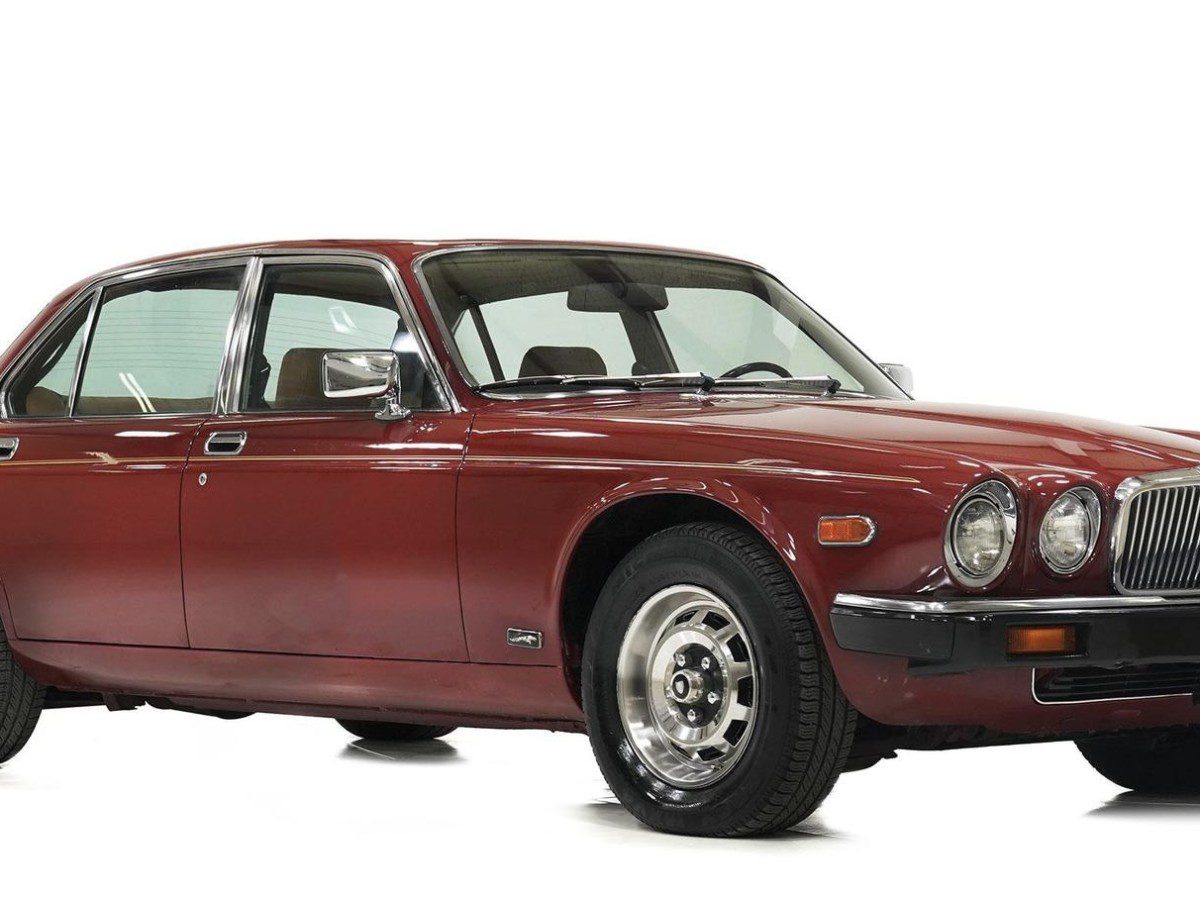 1980 Jaguar XJ6 Series III