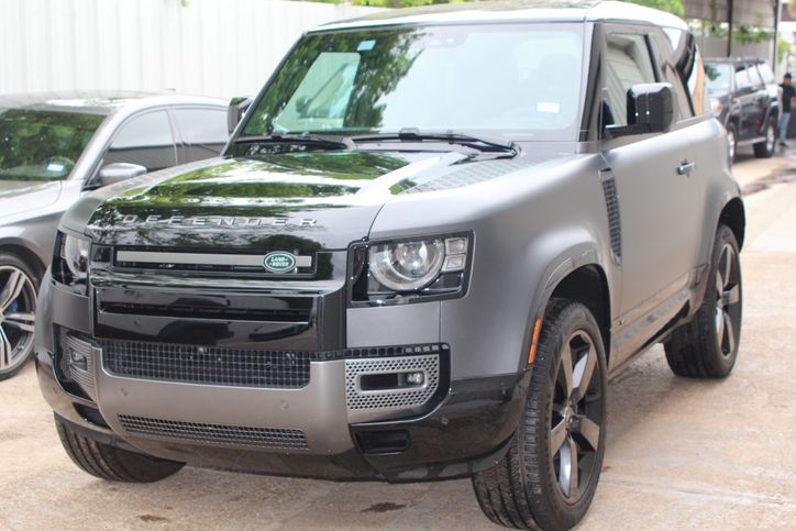 2023 Land Rover Defender 90